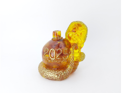 Сувенир "Змея с шаром"