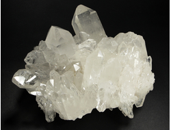 Кварц горный хрусталь, друза, Бразилия (135*120*68 мм, 780 г) №28565