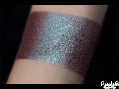 Tammy Tanuka Рассыпчатые тени для век Полирующая клыки 1 мл