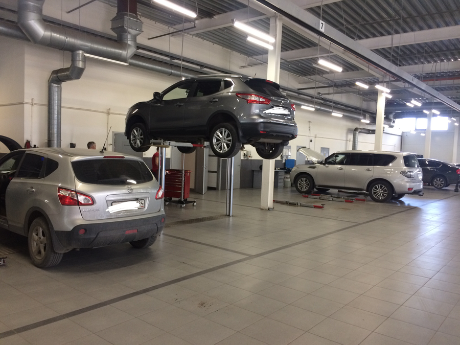 Автомагазин запчастей на ниссан