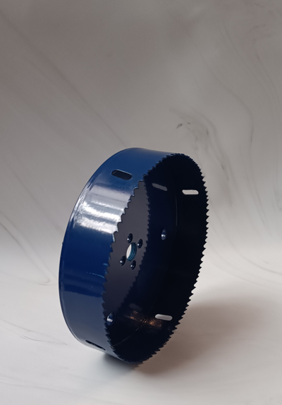 Коронка 114 мм биметаллическая глубина 40 мм по дереву, металлу, пластику.