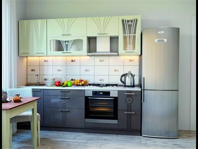 Кухонный гарнитур Лира 2,6м