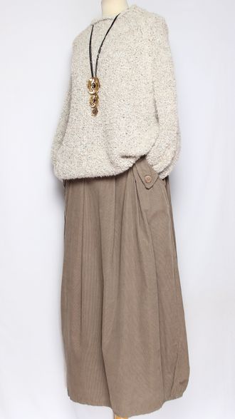 ЮБКА "Вельвет карманы клапаны" бежевая до р.54