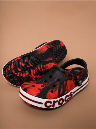 CROCS BAYABAND RED BLACK PRINTED КРАСНЫЕ