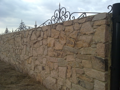 Бутовый камень гранитный (салатовый)