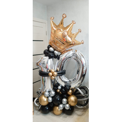 КОМПОЗИЦИЯ ИЗ ШАРОВ "ЦИФРЫ НА СТОЙКЕ. Корона"