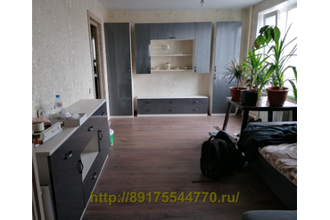 005 Шкаф и комод.
Фасады: МДФ agt 6003 глянец.
Корпус: ЛДСП Egger, W1000 Белый Премиум, ST38.
