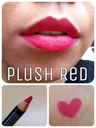 Карандаш для губ NYX Slim Lip Pencil 13 Plush Red