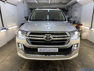 Рестайлинг Toyota Land Cruiser 200 Executive Lounge из 2007-2015 в 2020