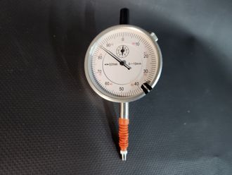 Индикатор часового типа с ушком ИЧ-10 0.01 мм с защитой щупа