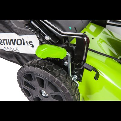 Аккумуляторная газонокосилка Greenworks GD60LM46HPK4 set