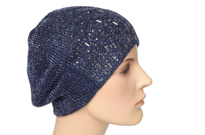 Демисезонный синий берет со стразами