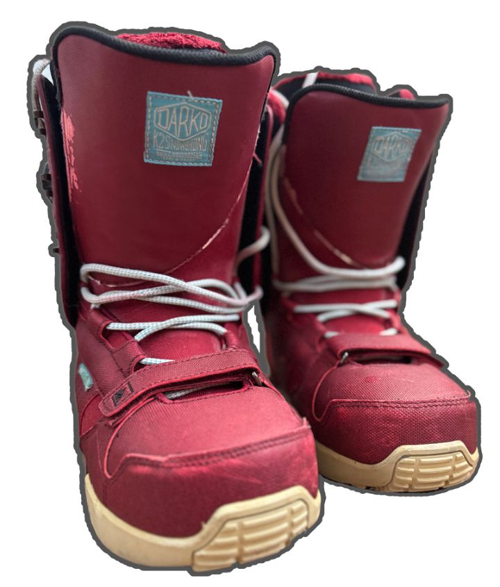 Шнурки у ботинок для сноуборда