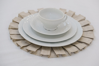 Салфетка со складками из натурального льна