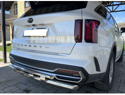 Защита заднего бампера двойная с перемычками d53/42 для Kia Sorento 2020-