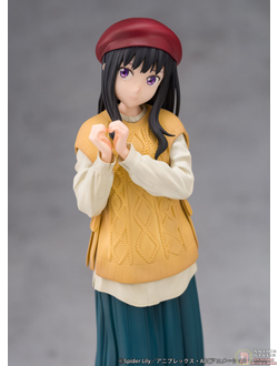 Фигурка 1/7 Такина Иноуэ (Takina Inoue Winter Outfit ver.)