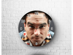 Часы Теория большого взрыва, The Big Bang Theory №6