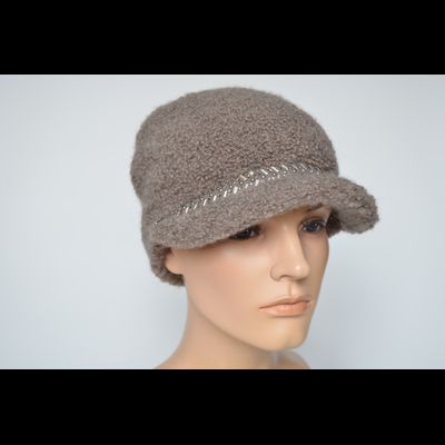 Кепка жокейка Vizio 1437 VU ореховая