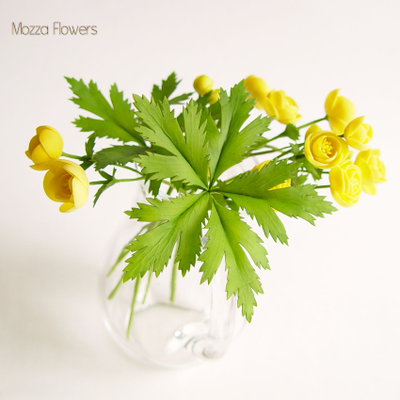 Букет "Лесные купавки".