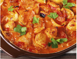 Курица тушеная с овощами
