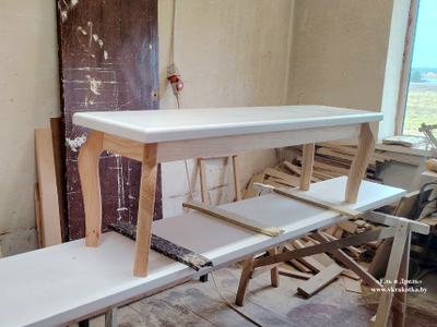 Лавки, скамьи для храма