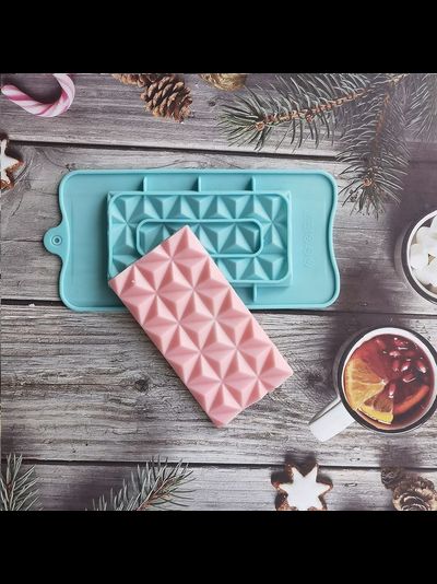 Силиконовая форма для шоколада "Пирамиды"