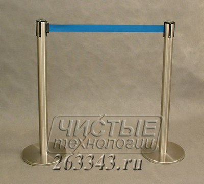 Барьерные стойки с вытяжной лентой