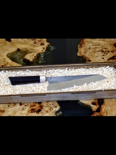 Нож ручной работы Gyuto Y82 / сталь D2 / карельская береза / черный граб