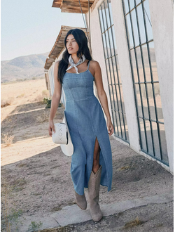 Wrangler® джинсовое макси-платье на бретелях