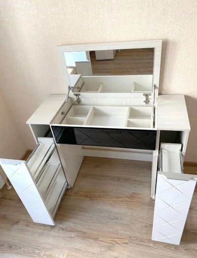 Спальный гарнитур Кимберли вариант 1 (Мебелони)