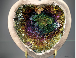 Висмут, кристаллы с побежалостью. Германия. 110*108*40мм