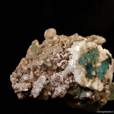 Апофиллит, кристаллы со следами растворения и стильбит на породе 75*60*40мм.