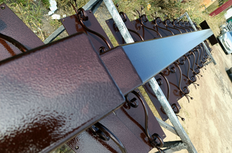 Одинарный " Елочка " с коваными подступенками