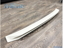 Спойлер Toyota Land Cruiser 200 07-15 белый перламутр