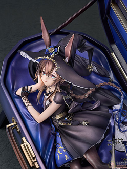 Фигурка 1/7 Амия (Amiya Solo Around the World Ver.)