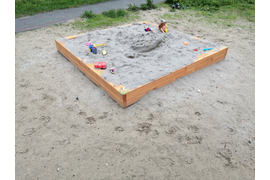 Детская песочница (ул. М. Горького, Томск)