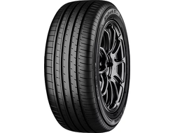 Yokohama BluEarth-XT AE61 225/55R18