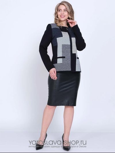 Женский вязаный жакет в темно-синем цвете