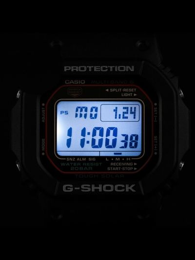 Часы Casio G-Shock GW-M5610U-1