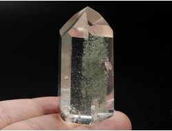 Кварц горный хрусталь с фантомами и хлоритом, кристалл полированный, Бразилия (56*29*25 мм, 61 г) №36854