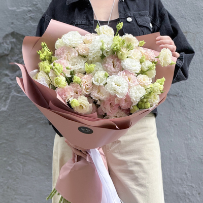 Букет из 15 эустом