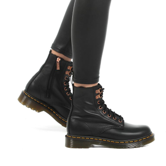 Ботинки Dr.Martens 1460 Pascal Hardware Wanama черные