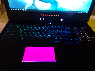 Dell DELL ALIENWARE 17 R5 17.3 UHD IPS i9 8950HK GTX1080 8Gb 32Gb 1Tb 512SSD