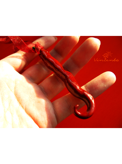 Перчик чили. Авторская подвеска из полимерной глины