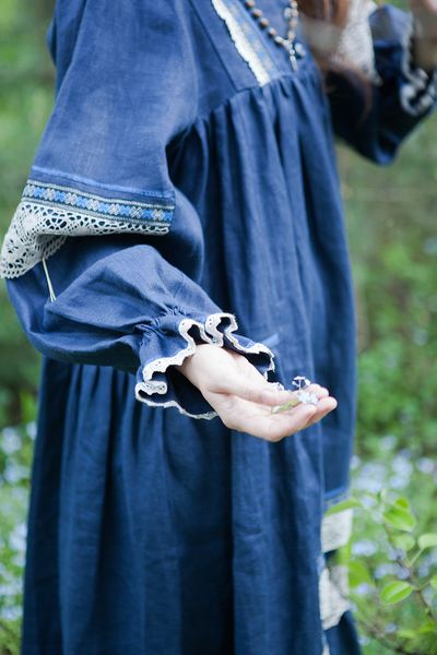 Русское барокко - Синий лён с кружевом