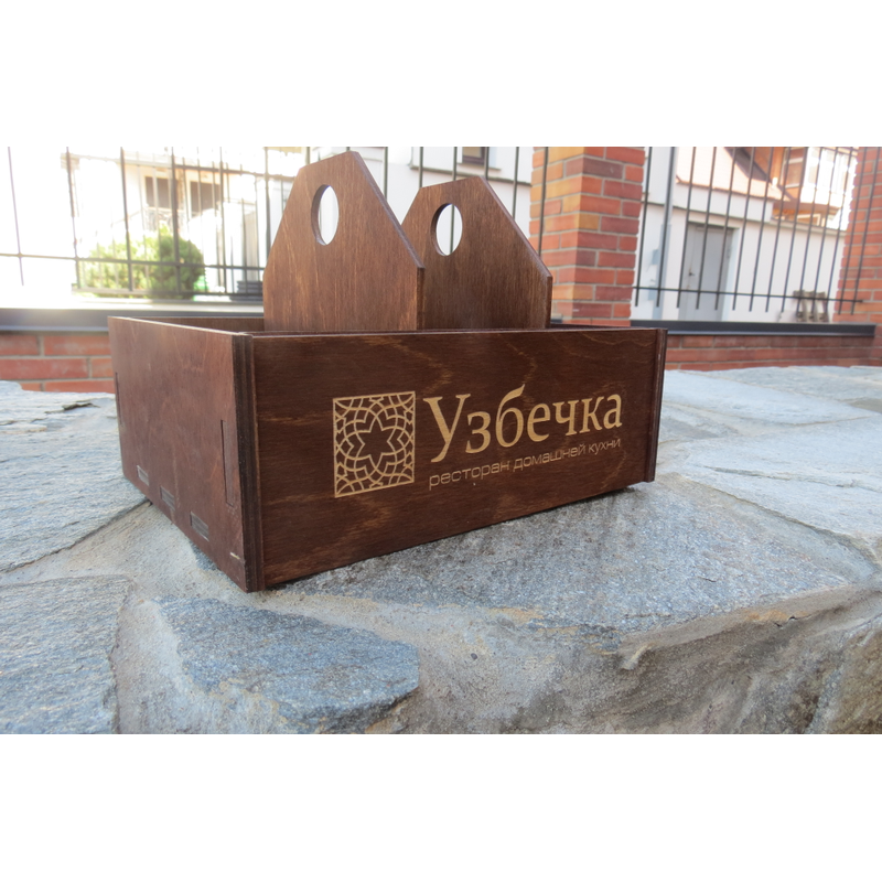 приборница из дерева