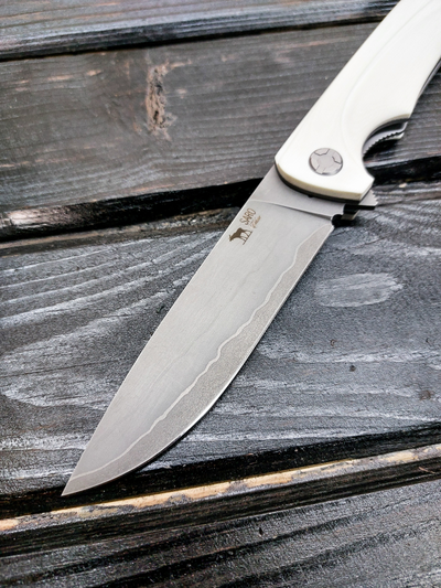 Складной нож Чиж-плюс сталь ламинат Васильева,  рукоять G10, цвет белый