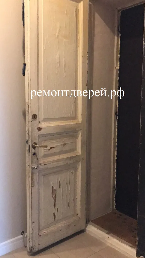 Состояние дверей до ремонта