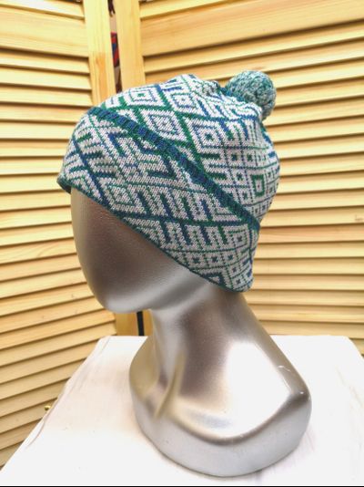 Шапка "Отблеск льда"