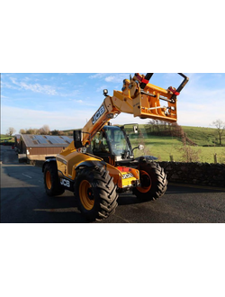 Погрузчик JCB 532-70 Agri, 2023